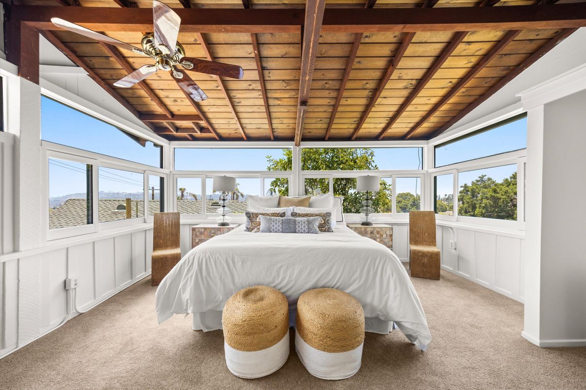 Bedroom, Interior, Wooden Beams, Wooden Ceilings