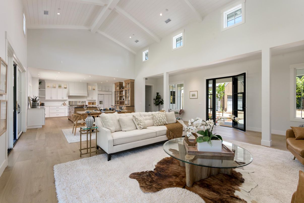 Interior, Kitchen, Living room, Pendant Lights, Recessed Lighting, Wood Texture Flooring