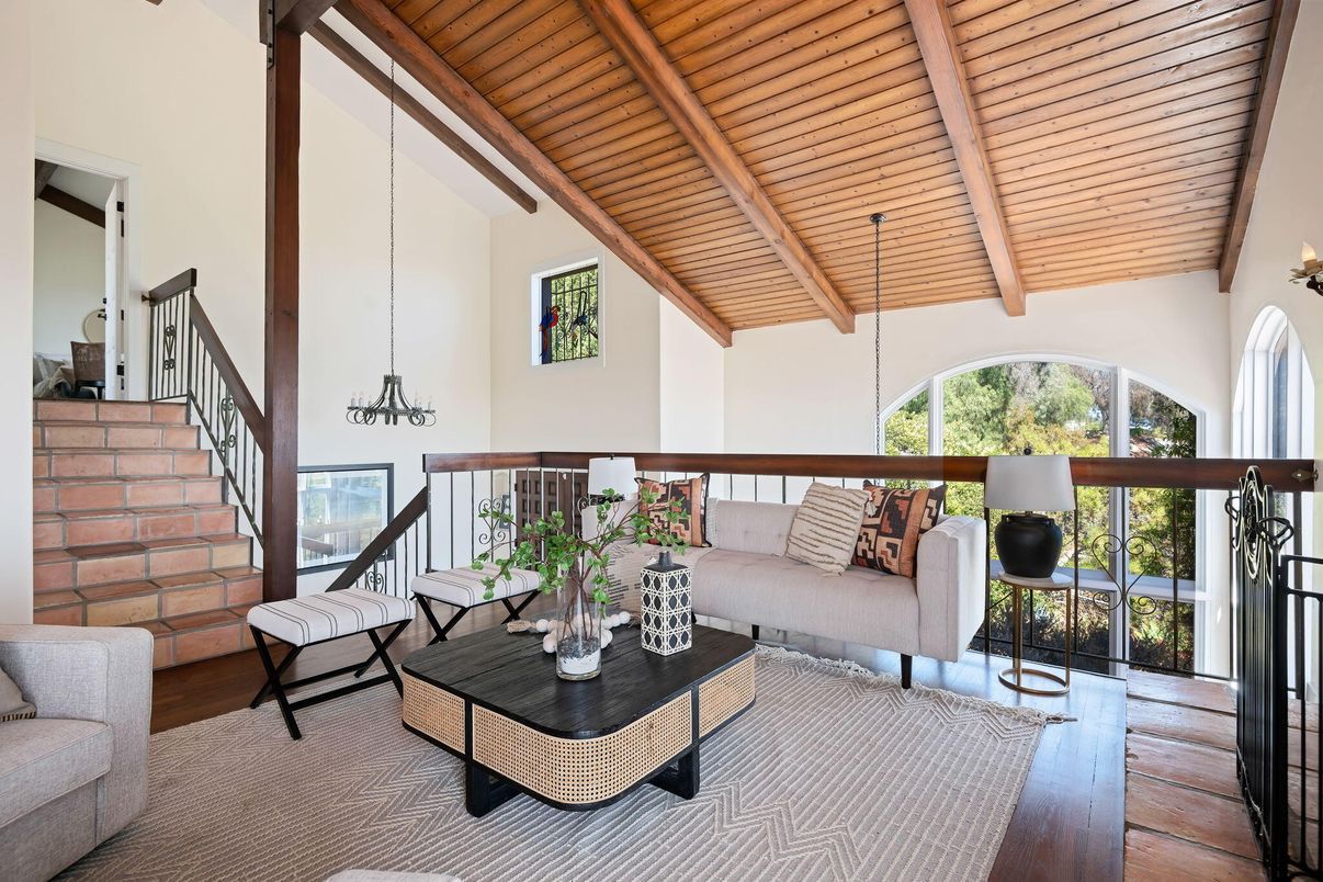 Interior, Living room, Wooden Beams, Wooden Ceilings, Wood Texture Flooring