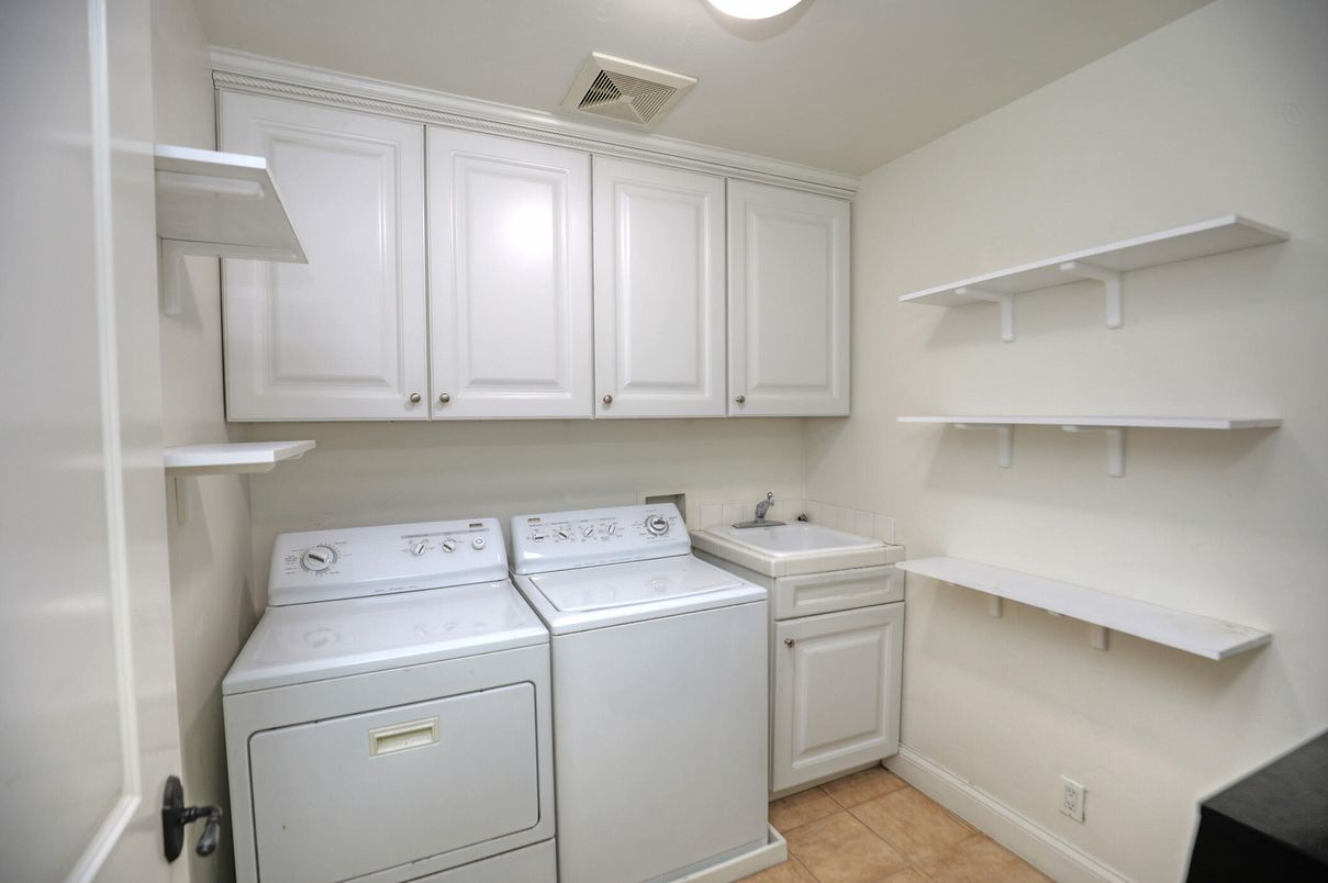 Interior, Recessed Lighting, Washer