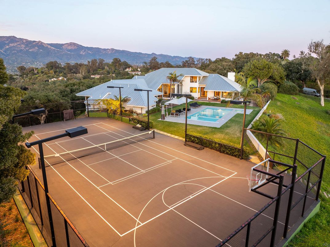 Exterior, Pool, Tennis Courts