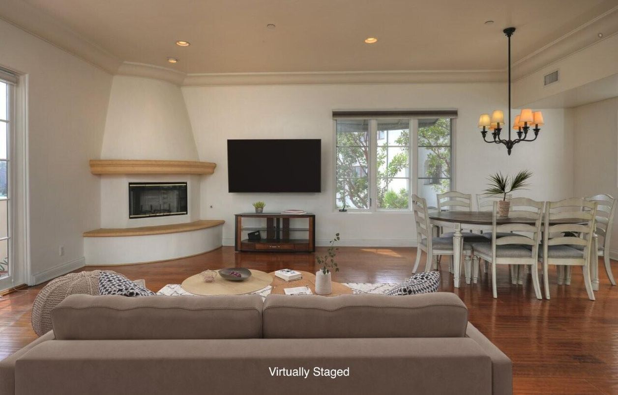 Chandelier, Dining room, Fireplace, Interior, Living room, Recessed Lighting, Wood Texture Flooring