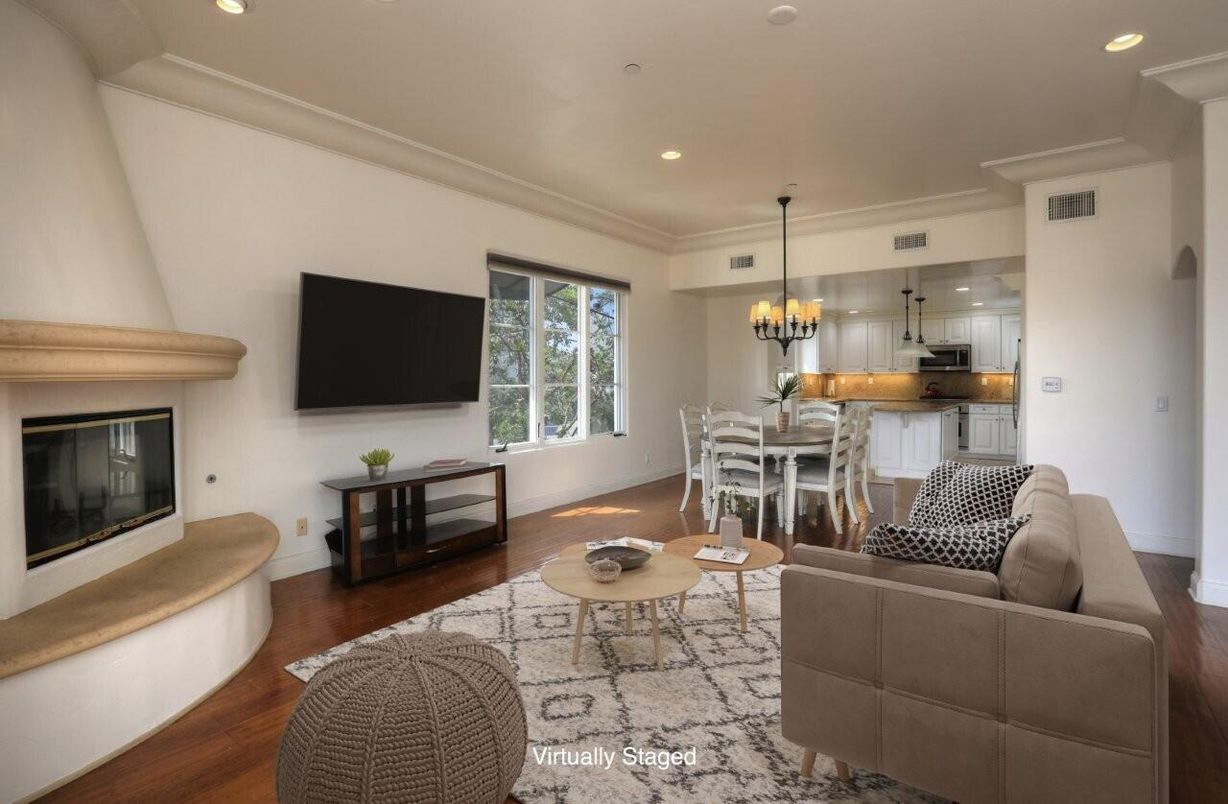 Chandelier, Dining room, Fireplace, Interior, Living room, Recessed Lighting, Wood Texture Flooring