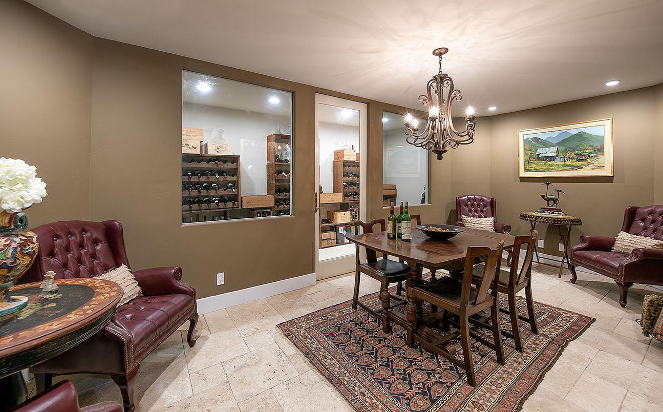 Chandelier, Dining room, Interior, Recessed Lighting