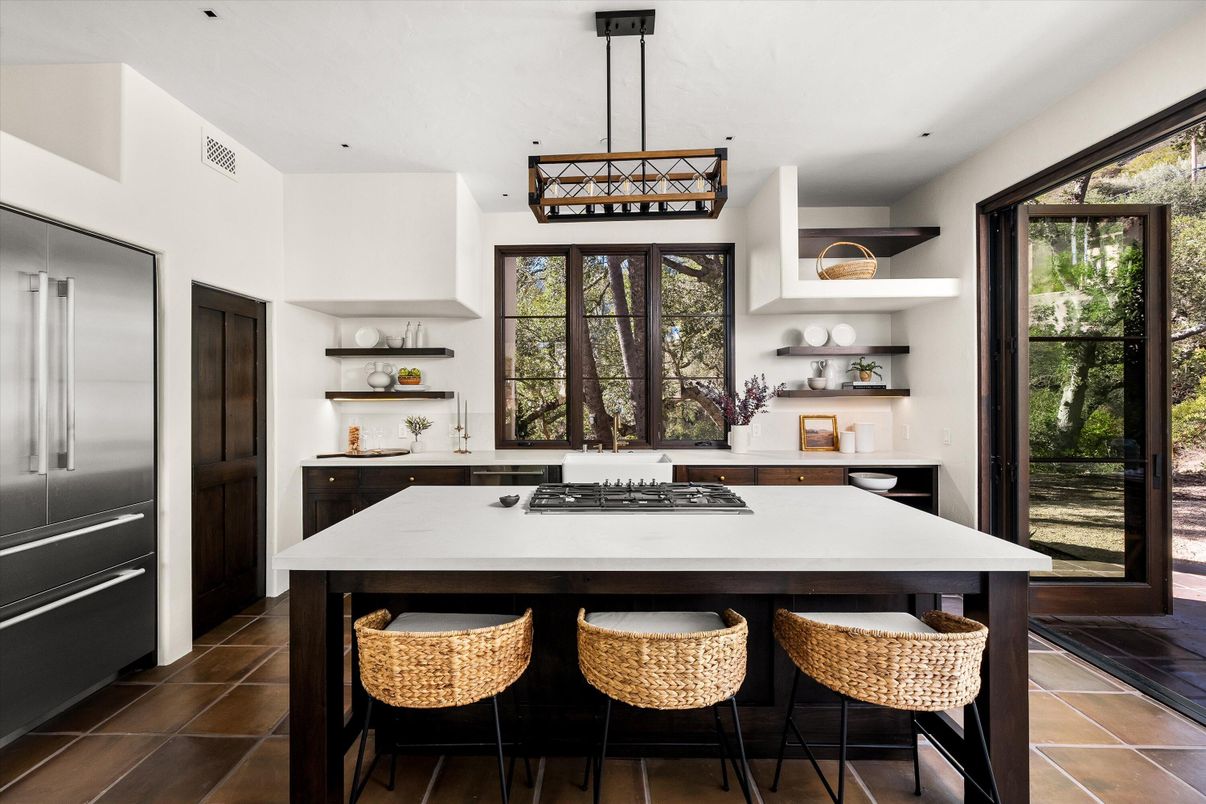 Interior, Kitchen, Pendant Lights, Recessed Lighting, Stainless Steel Appliances