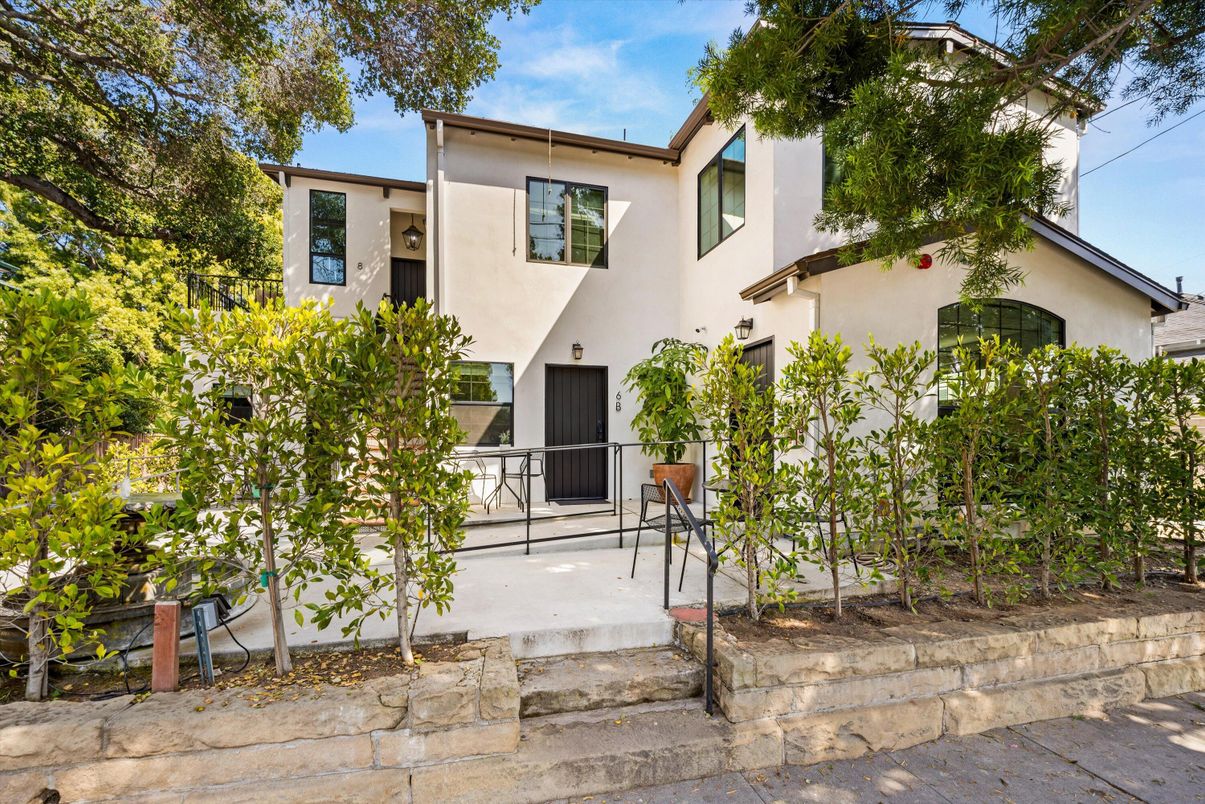 Exterior, Facade, Spanish Mediterranean