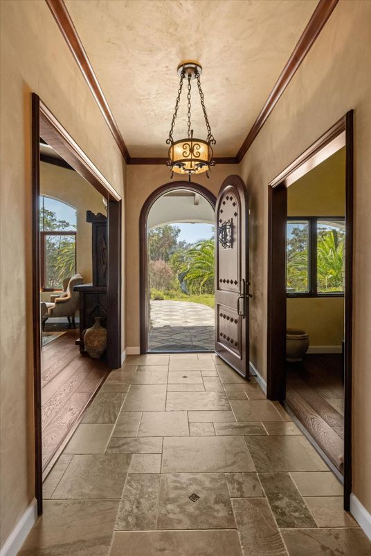 Interior, Pendant Lights