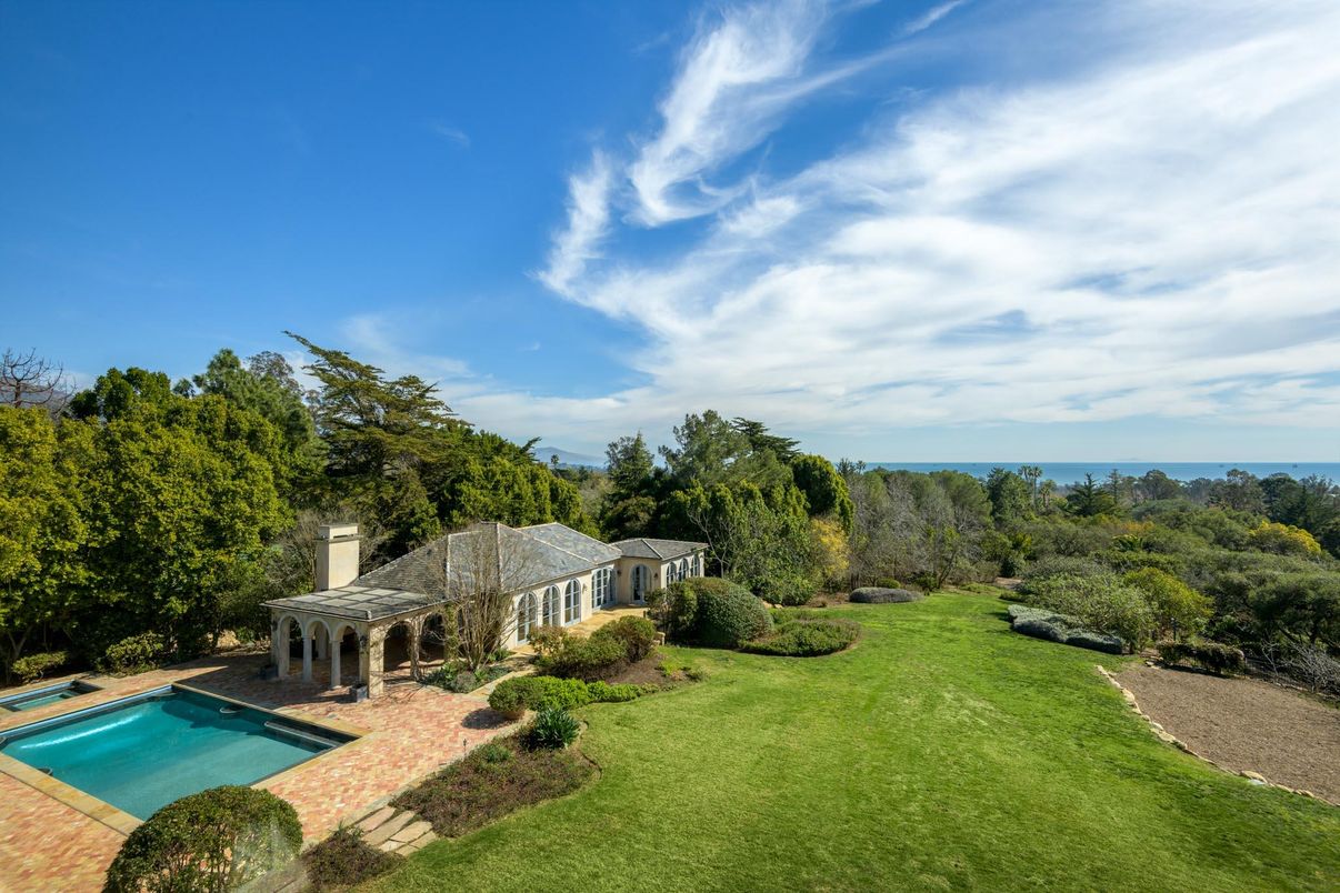 Backyard, Exterior, Pool, Water