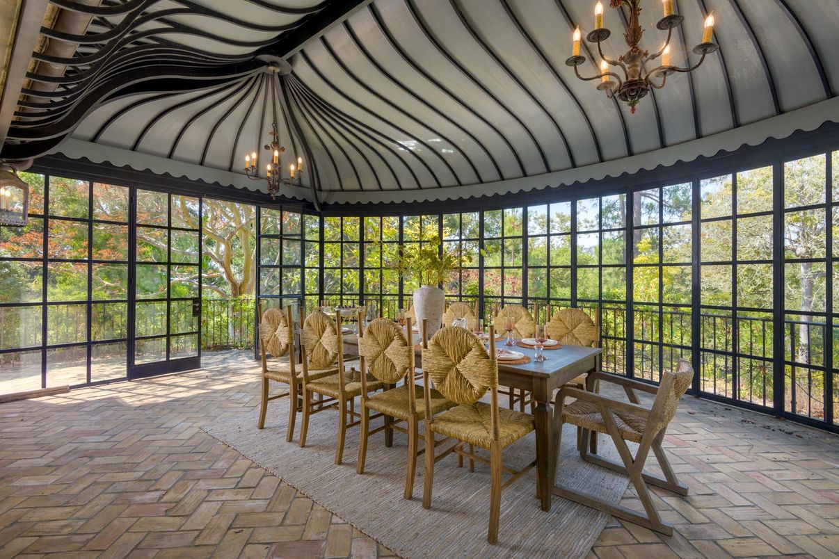 Chandelier, Dining room, Interior, Sun Room