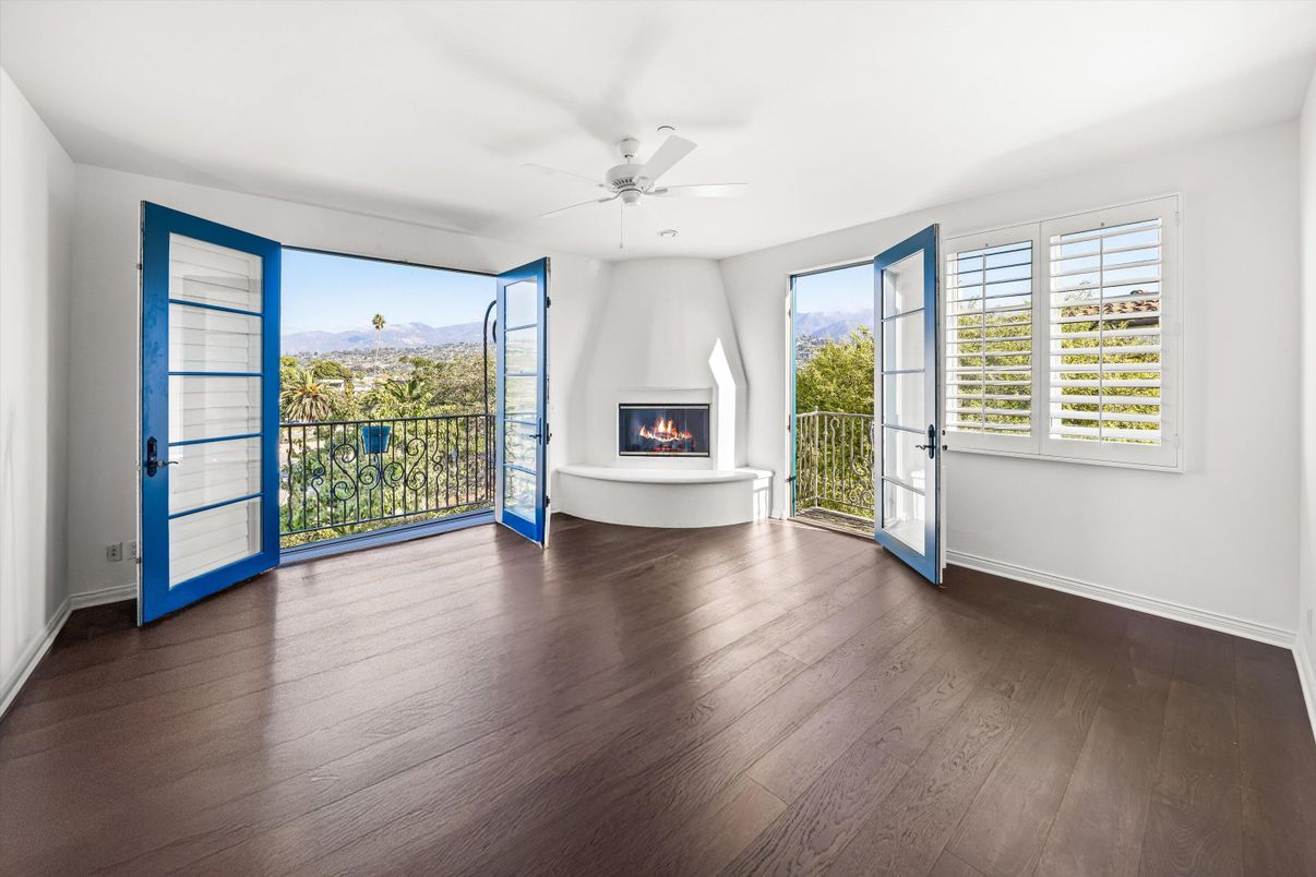 Empty room, Fireplace, Interior, Recessed Lighting, Wood Texture Flooring