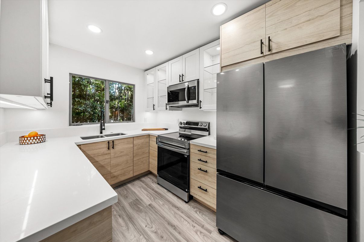Interior, Kitchen, Recessed Lighting, Stainless Steel Appliances, Wood Texture Flooring