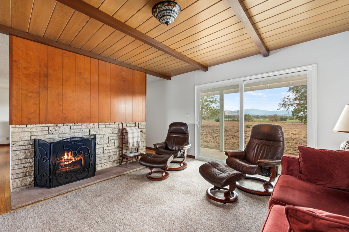 Fireplace, Interior, Living room, Wooden Beams, Wooden Ceilings