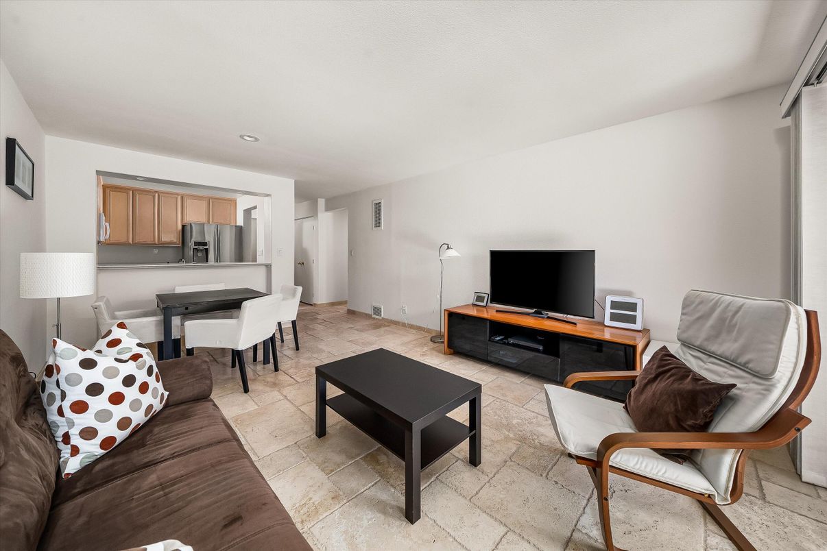 Interior, Kitchen, Living room, Piano