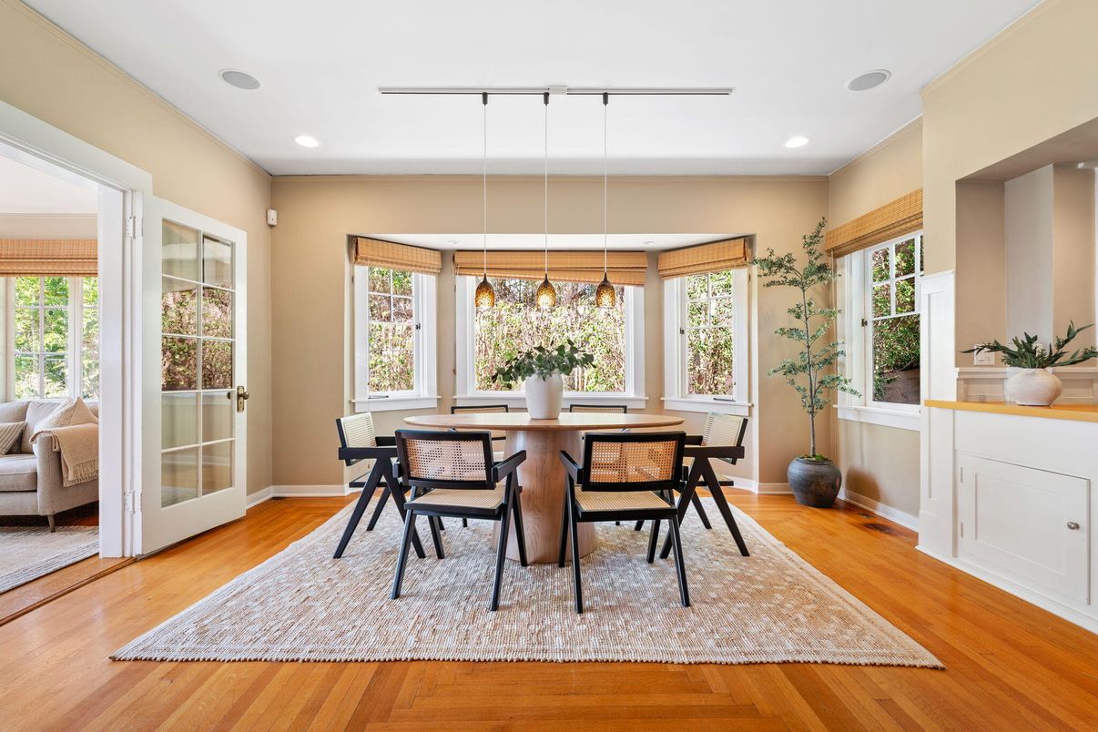 Dining room, Interior, Pendant Lights, Recessed Lighting, Wood Texture Flooring