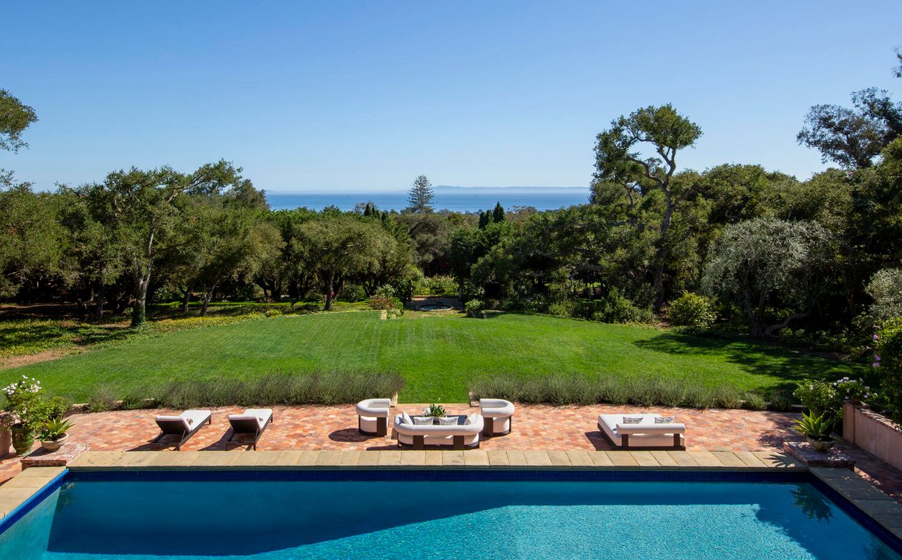 Backyard, Exterior, Pool, Water