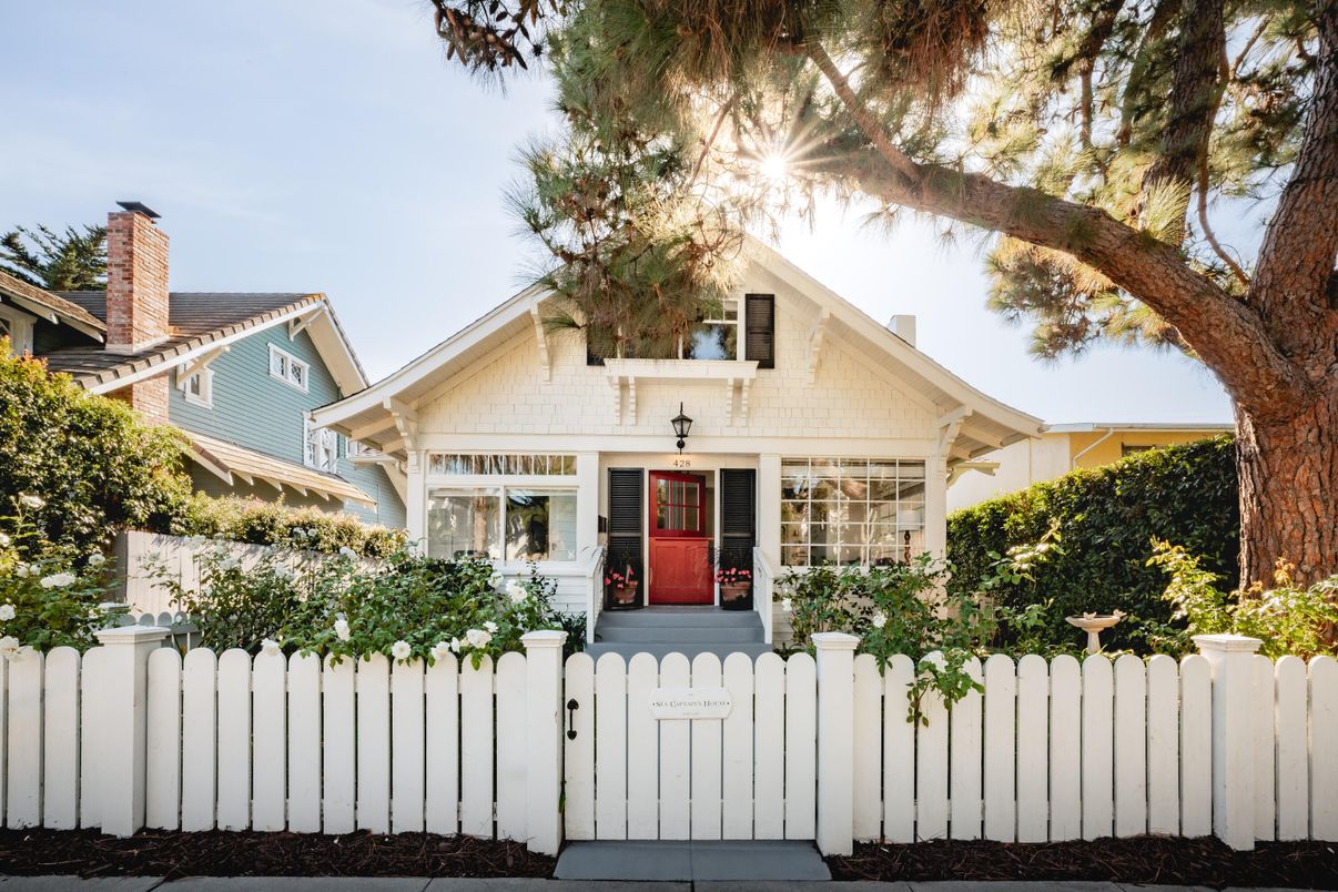 Exterior, Facade, American Craftsman