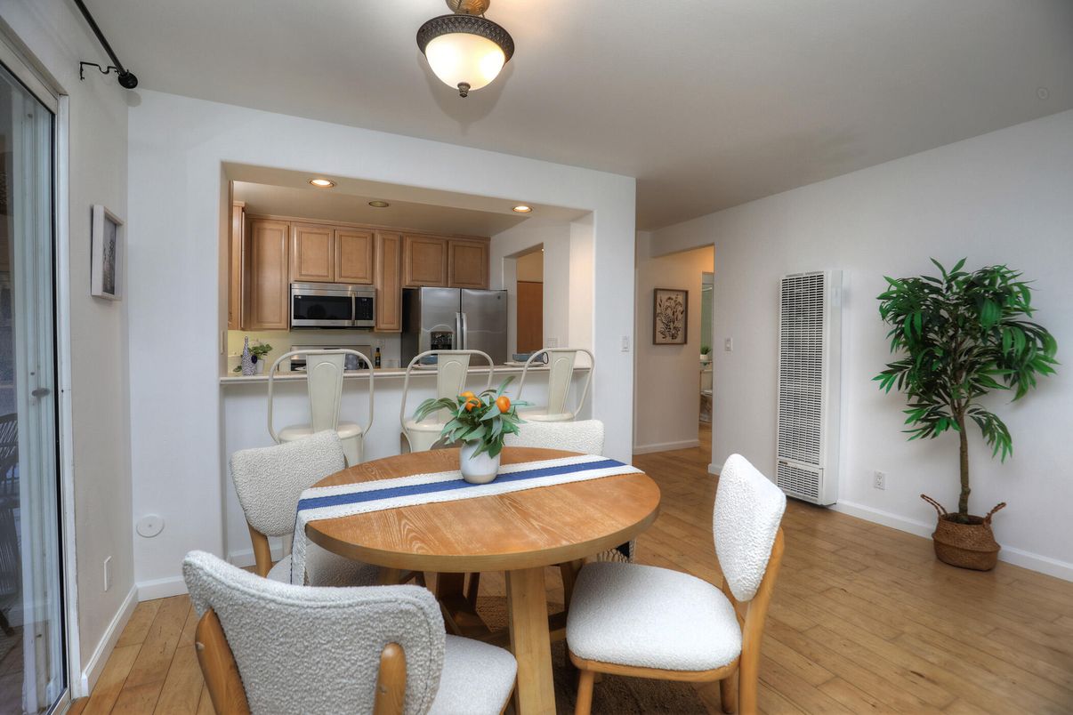Dining room, Interior, Kitchen, Recessed Lighting, Stainless Steel Appliances, Wood Texture Flooring
