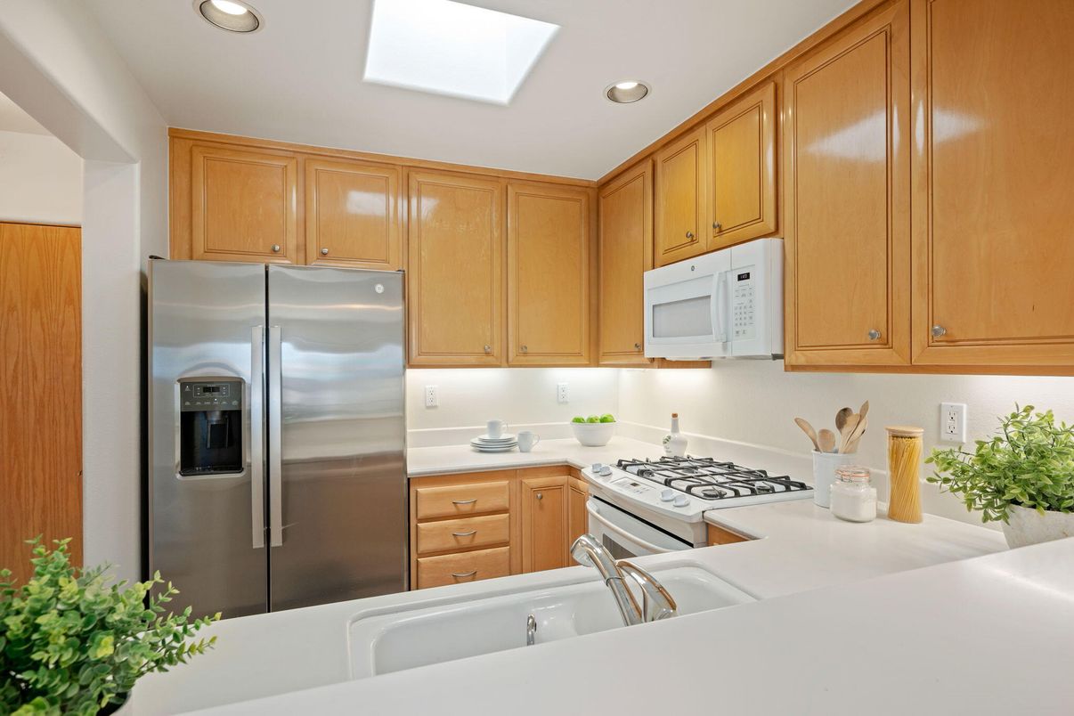 Interior, Kitchen, Recessed Lighting