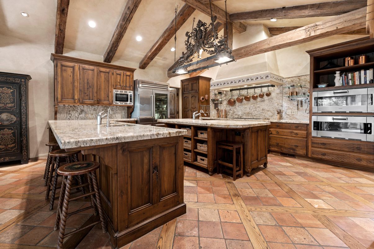 Interior, Kitchen, Pendant Lights, Recessed Lighting, Stainless Steel Appliances, Wooden Beams