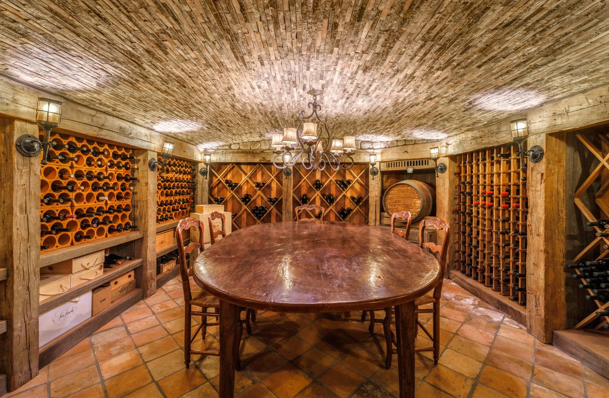 Interior, Wine Storage