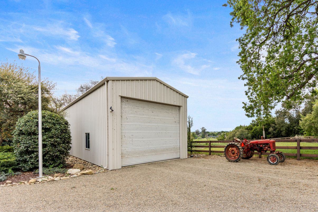 Backyard, Detached Garage, Exterior