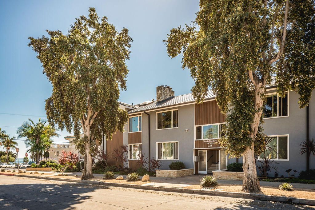 Exterior, Facade, French Provincial
