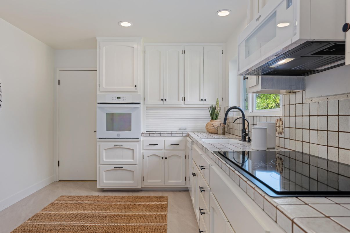 Interior, Kitchen, Recessed Lighting, Tile Countertops