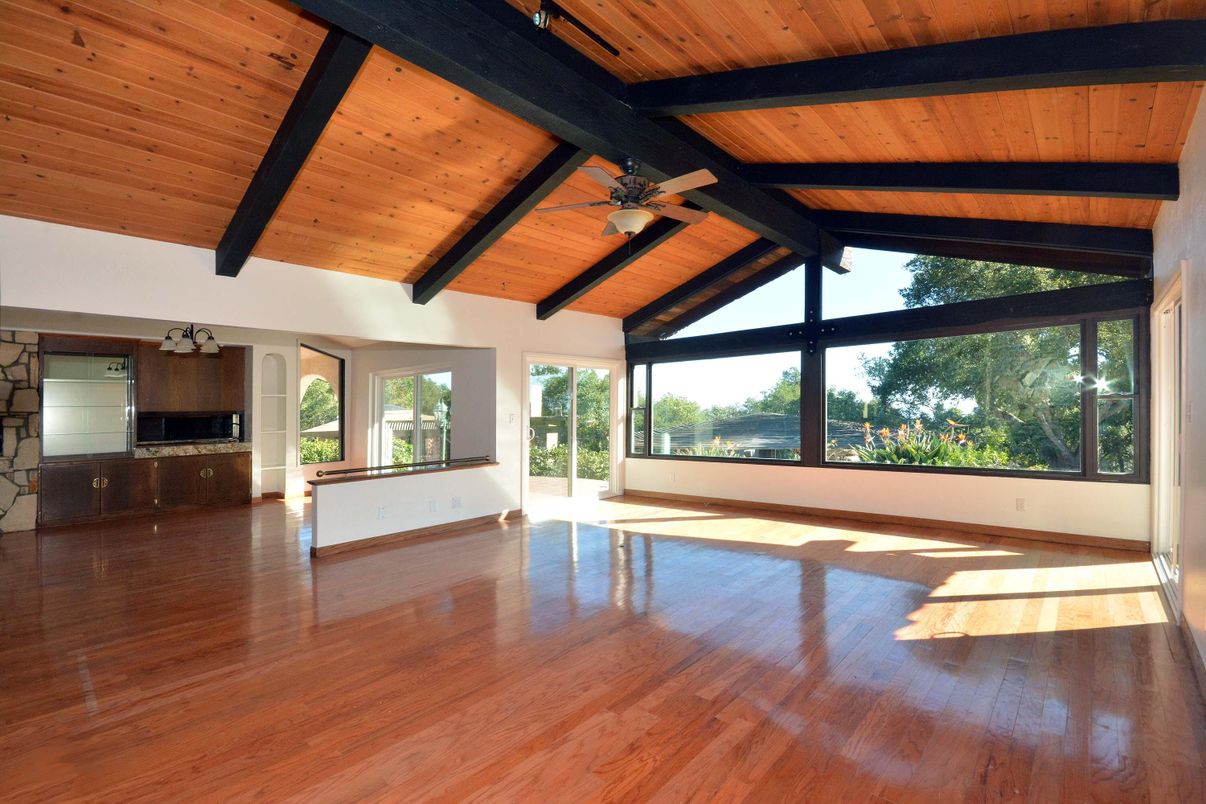 Empty room, Interior, Wooden Beams, Wooden Ceilings, Wood Texture Flooring