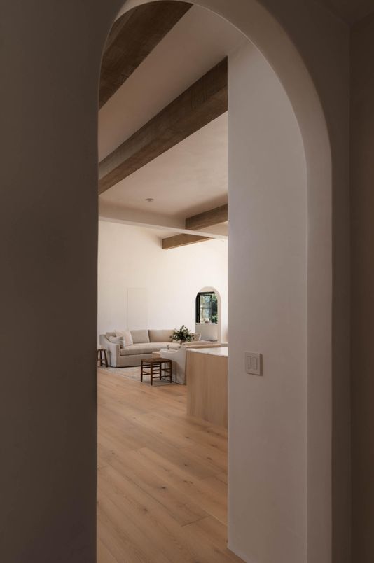 Interior, Living room, Recessed Lighting, Wooden Beams, Wood Texture Flooring