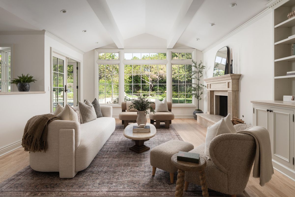 Fireplace, Interior, Living room, Recessed Lighting, Wood Texture Flooring