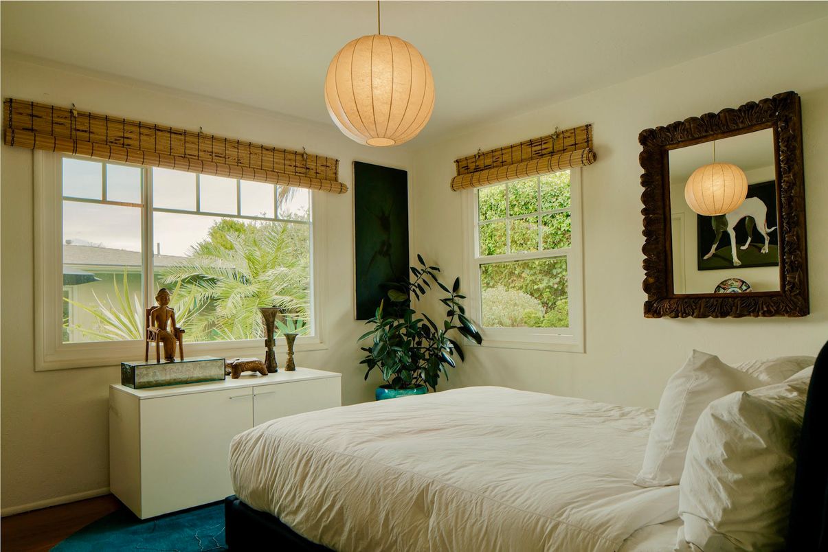 Bedroom, Interior, Pendant Lights