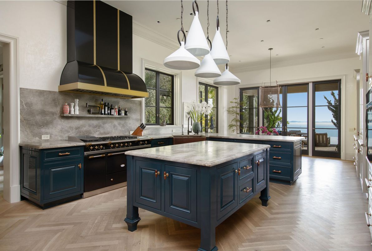 Interior, Kitchen, Pendant Lights, Recessed Lighting, Stainless Steel Appliances, Water, Wood Texture Flooring