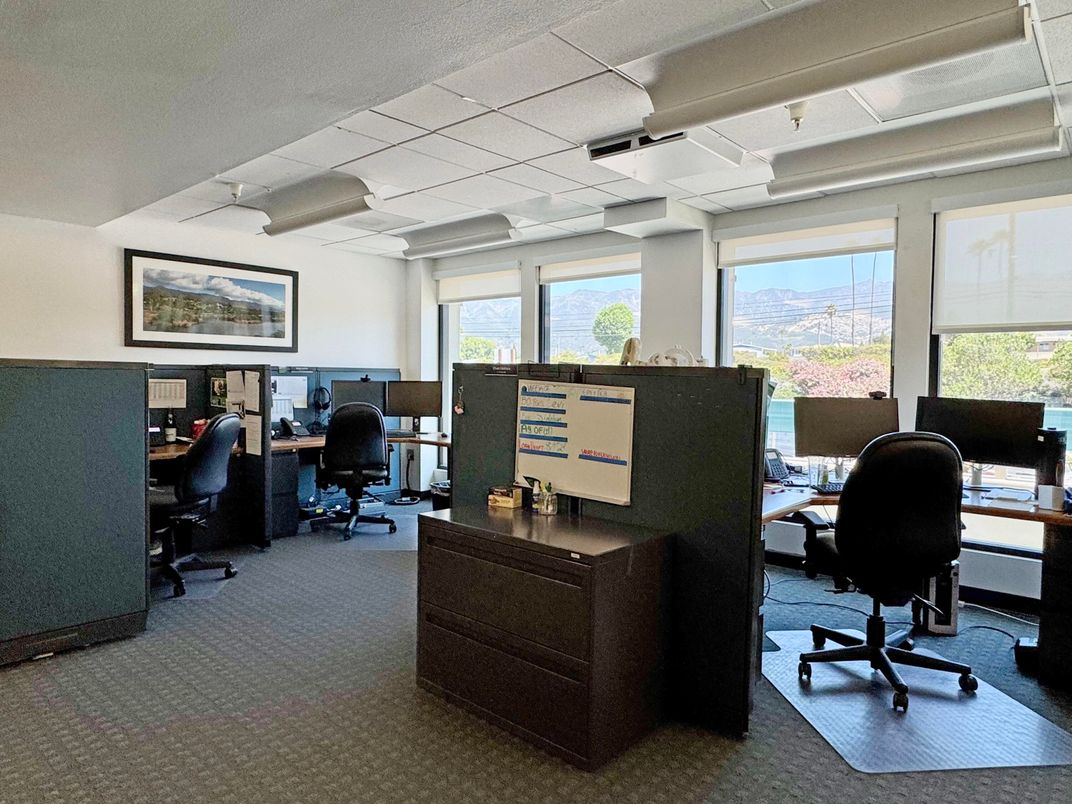 Home Office, Interior