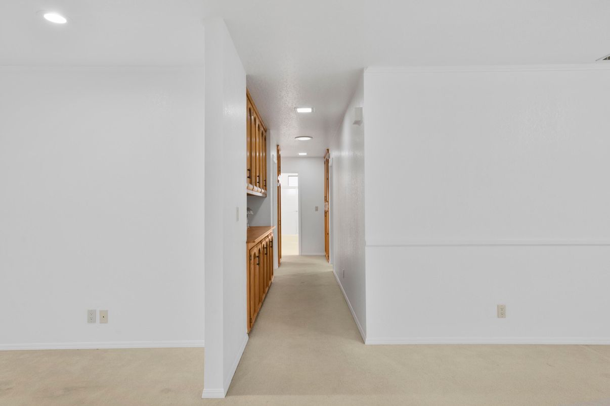 Interior, Recessed Lighting