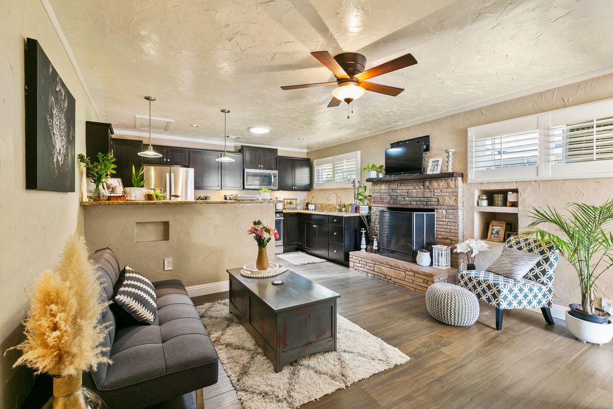 Fireplace, Interior, Kitchen, Living room, Pendant Lights, Recessed Lighting, Wood Texture Flooring