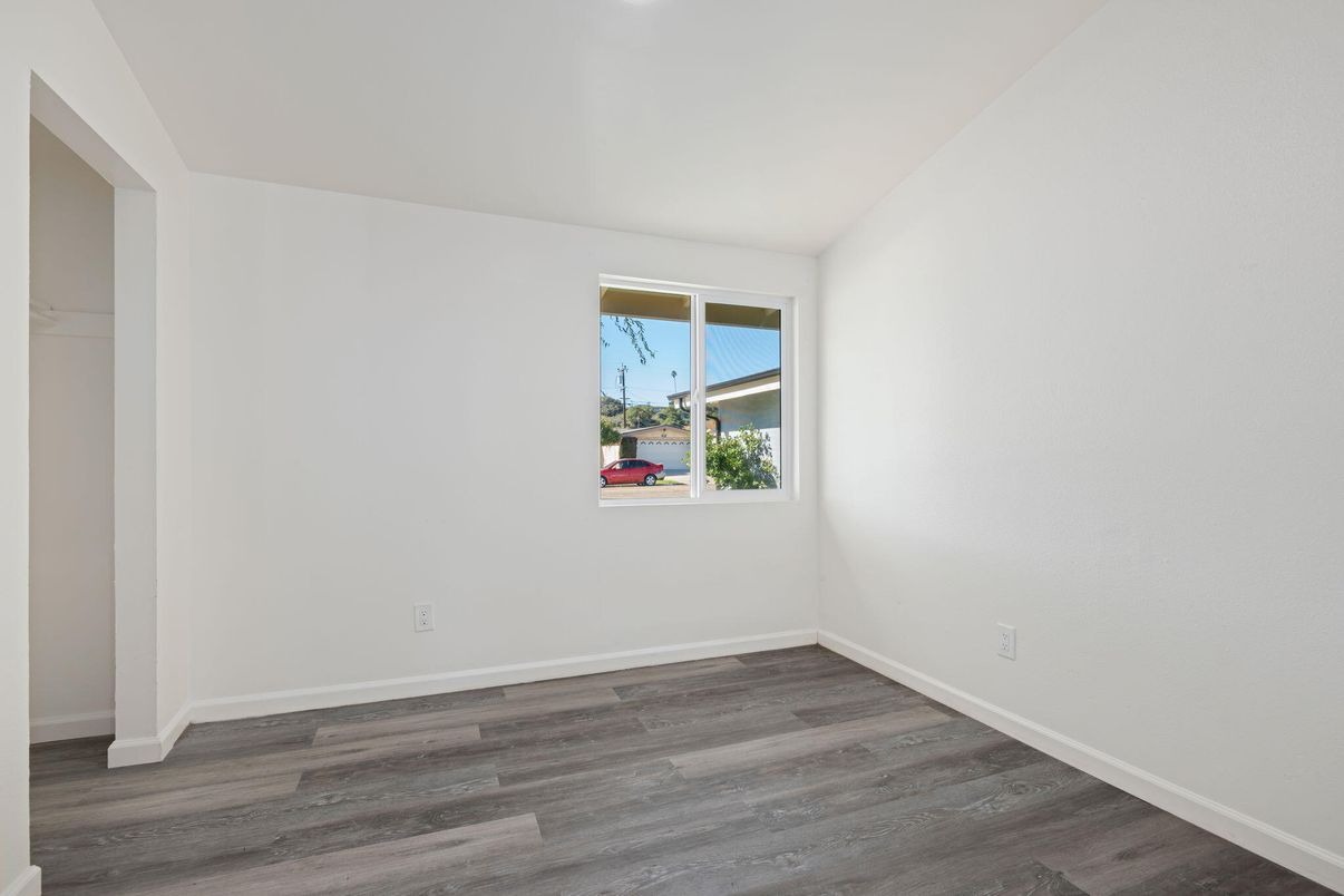 DE Listing image placeholder