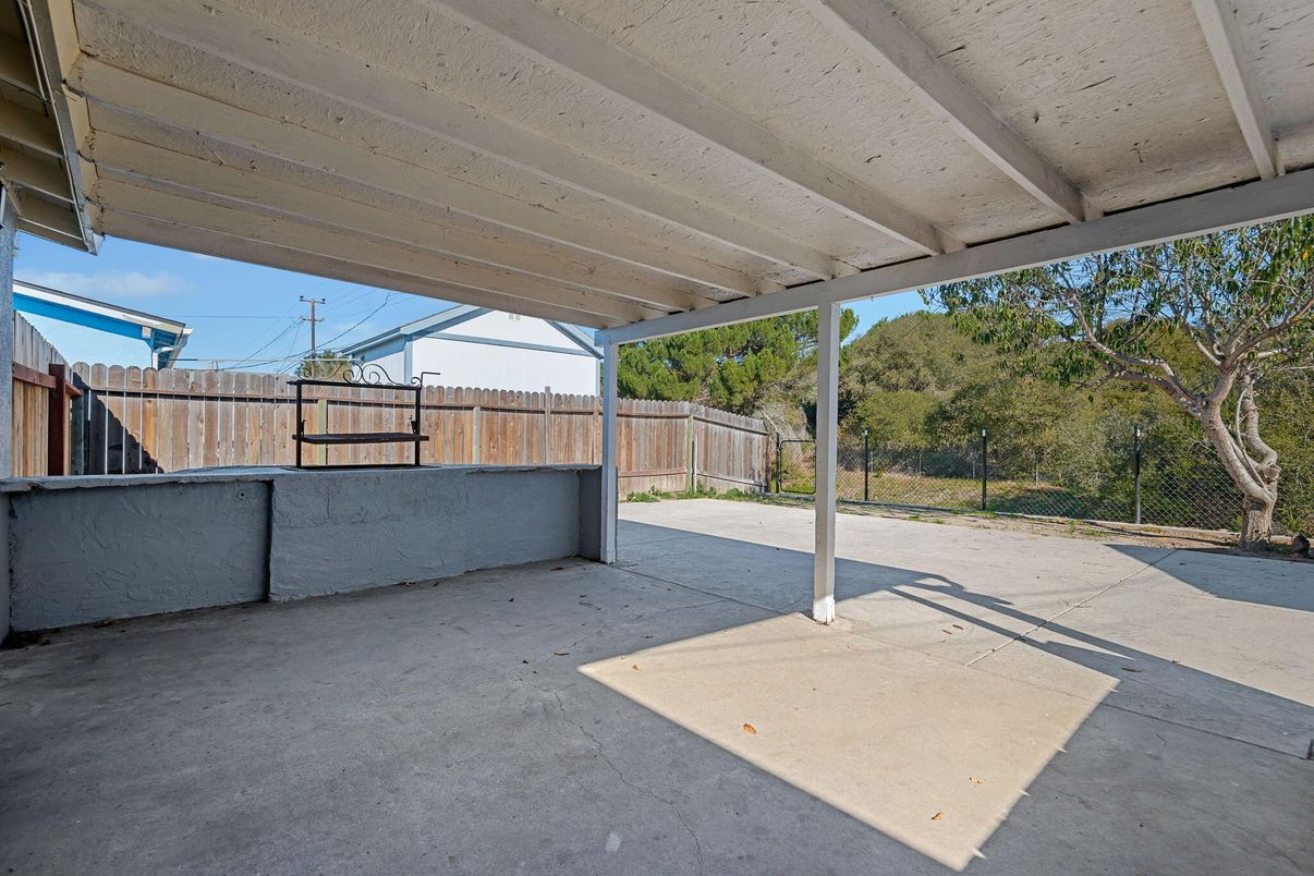 DE Listing image placeholder