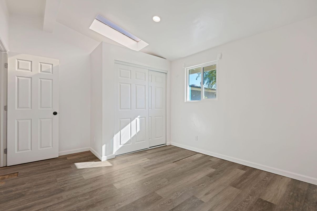 DE Listing image placeholder