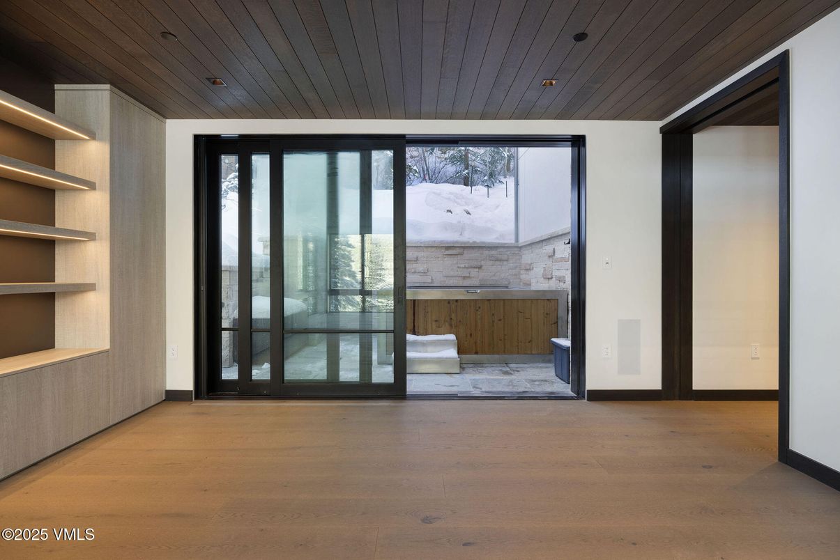 Empty room, Interior, Recessed Lighting, Wooden Ceilings, Wood Texture Flooring, Wooden Walls