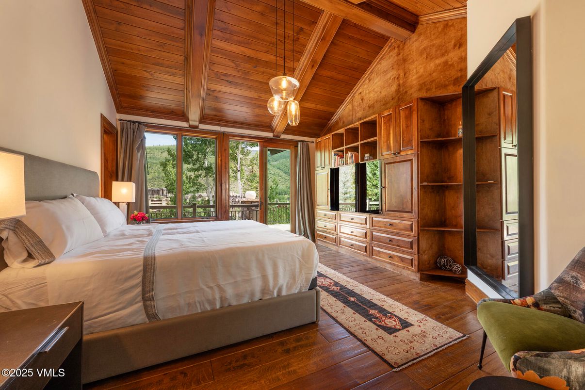 Bedroom, Interior, Pendant Lights, Wooden Beams, Wooden Ceilings, Wood Texture Flooring