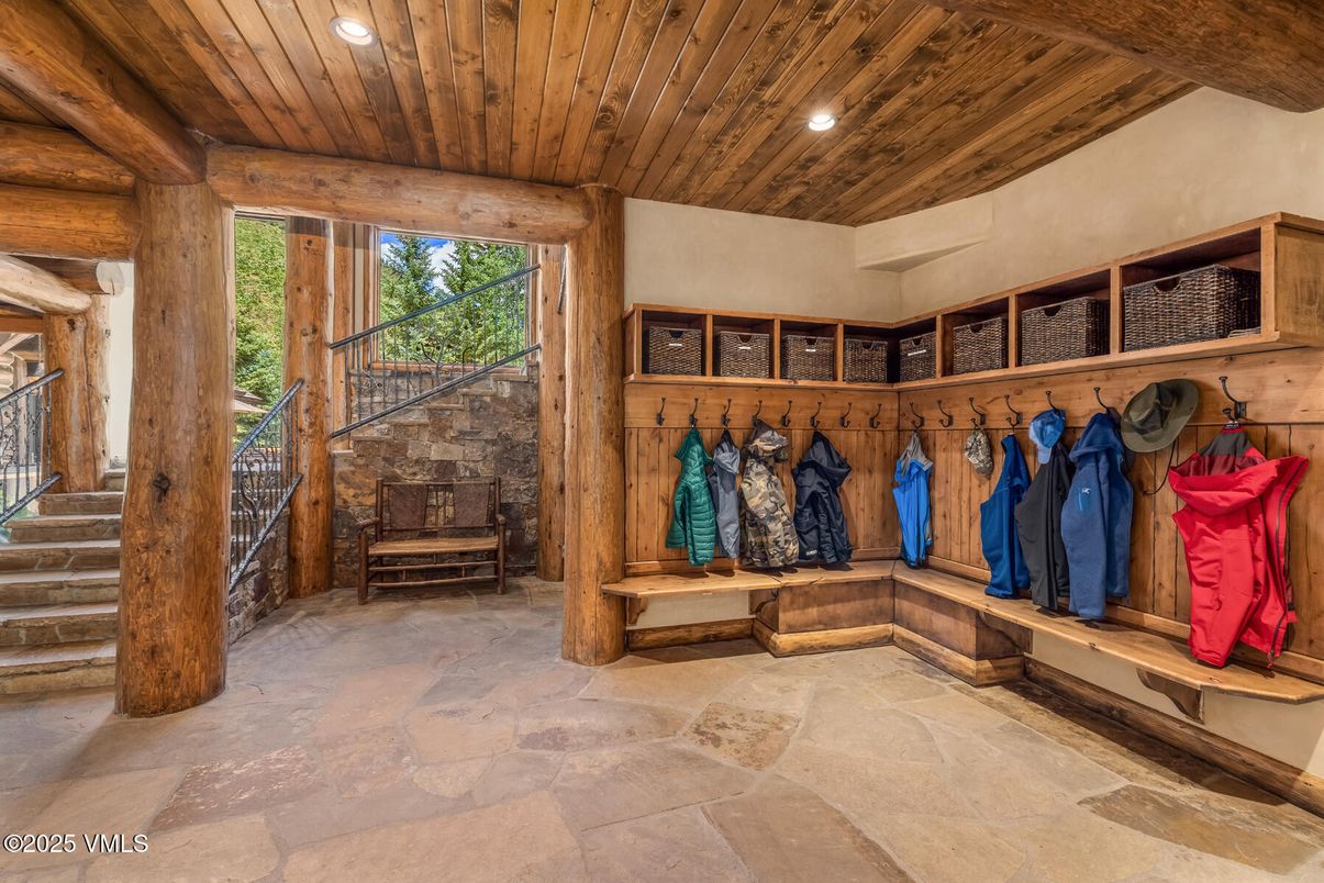 Interior, Recessed Lighting, Wooden Ceilings, Wooden Walls