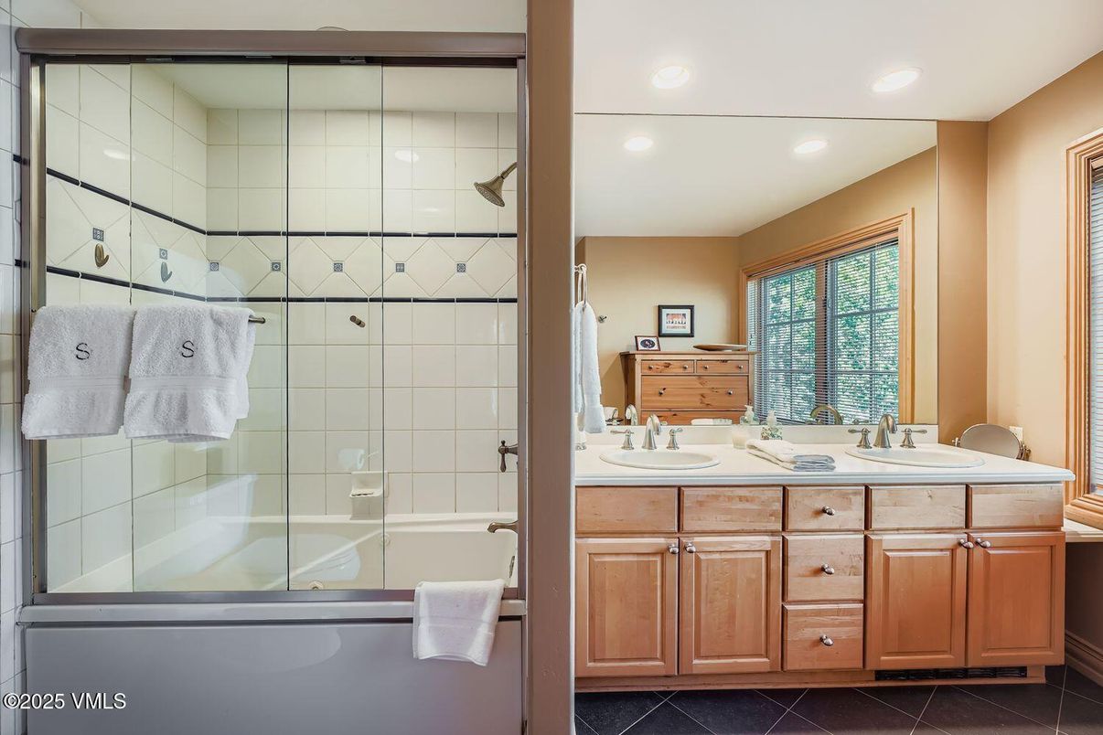 Bathroom, Dual Sink Vanities, Glass Shower, Interior, Recessed Lighting