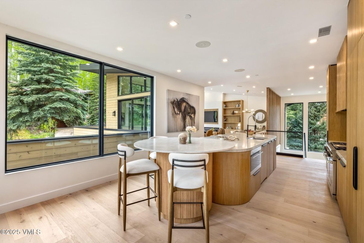 Dining room, Interior, Kitchen, Recessed Lighting, Wood Texture Flooring