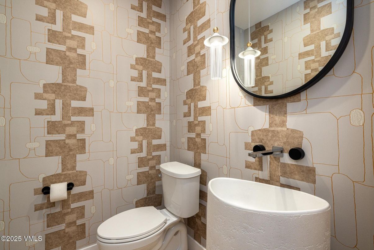 Bathroom, Interior, Pendant Lights