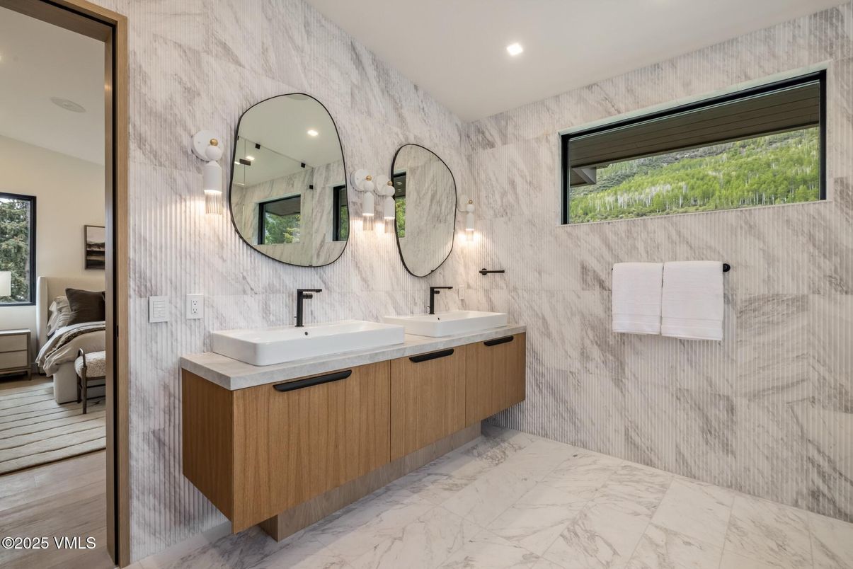 Bathroom, Dual Sink Vanities, Interior, Marble, Recessed Lighting