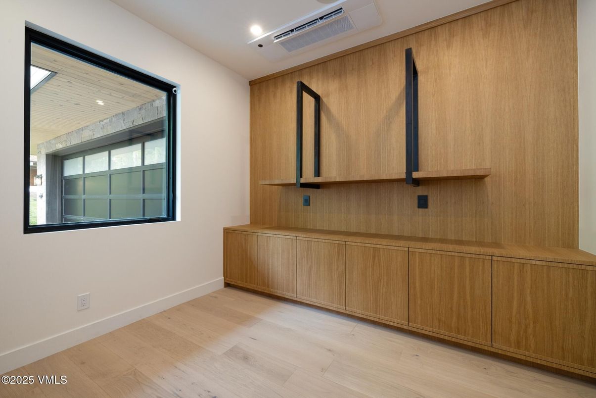 Interior, Recessed Lighting, Wood Texture Flooring, Wooden Walls