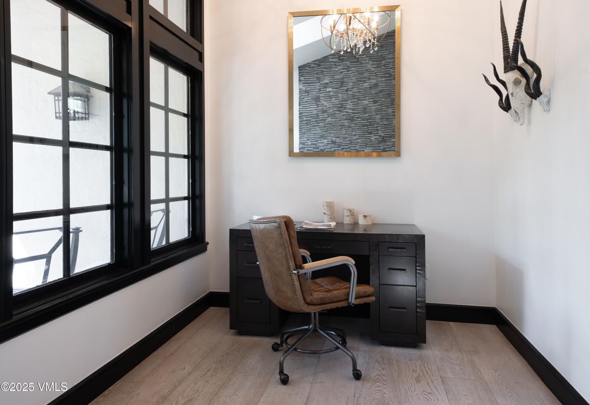 Chandelier, Home Office, Interior
