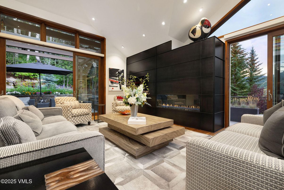 Fireplace, Interior, Living room, Recessed Lighting