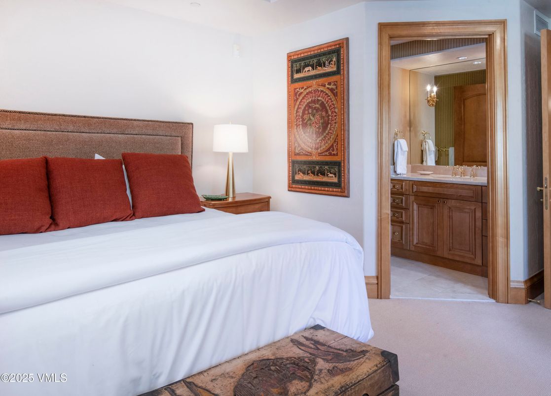 Bathroom, Bedroom, Interior