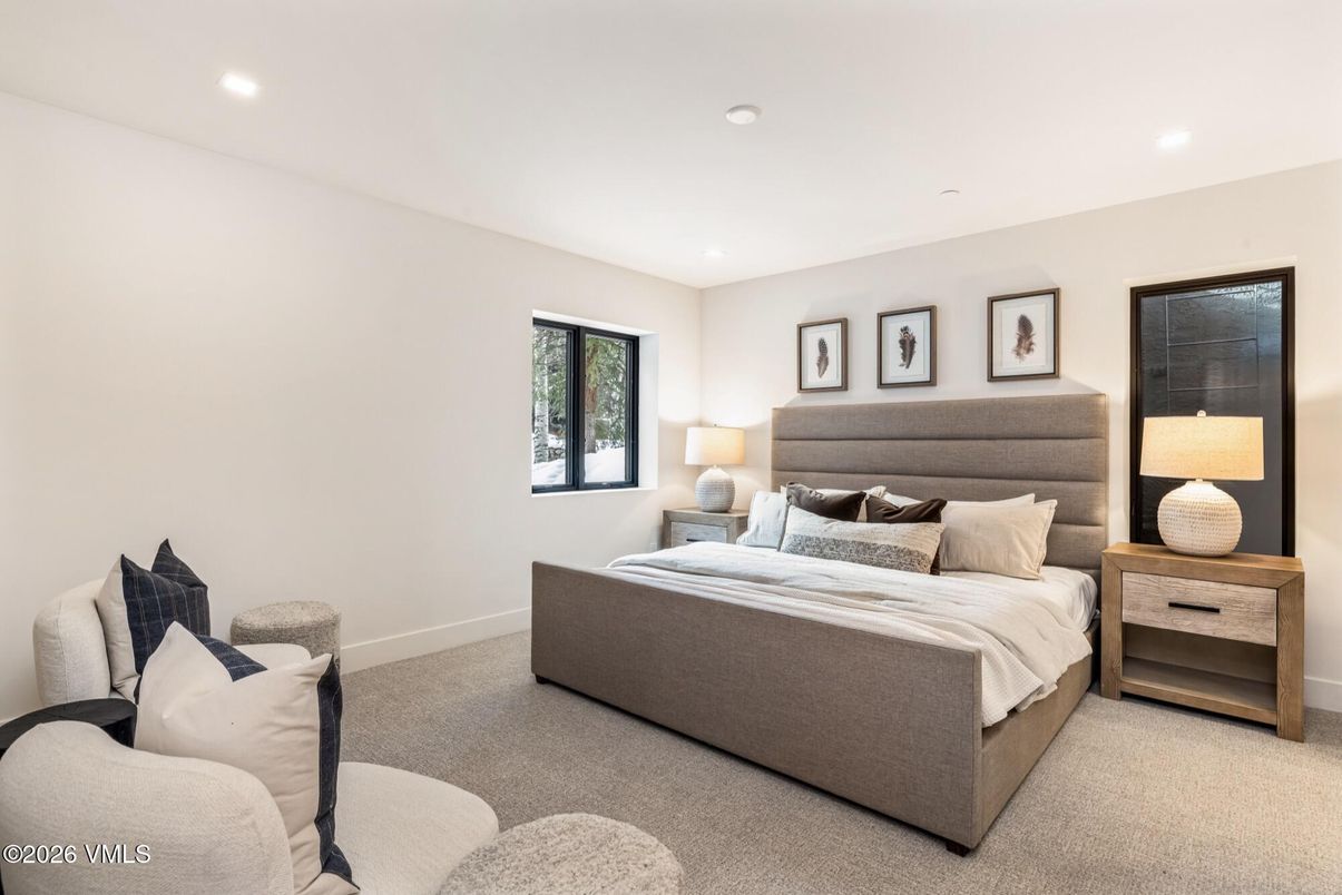 Bedroom, Interior, Recessed Lighting